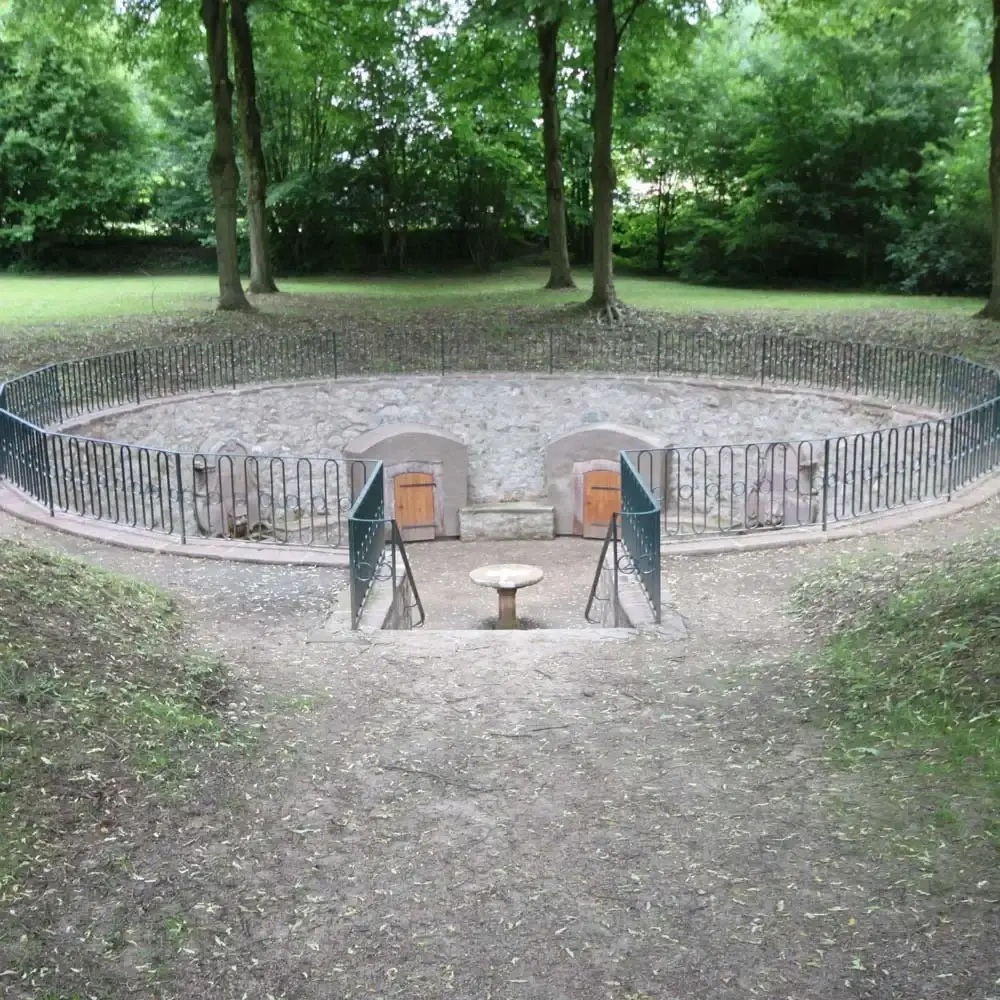 Goethebrunnen im Fürstenlager nach der Instandsetzung